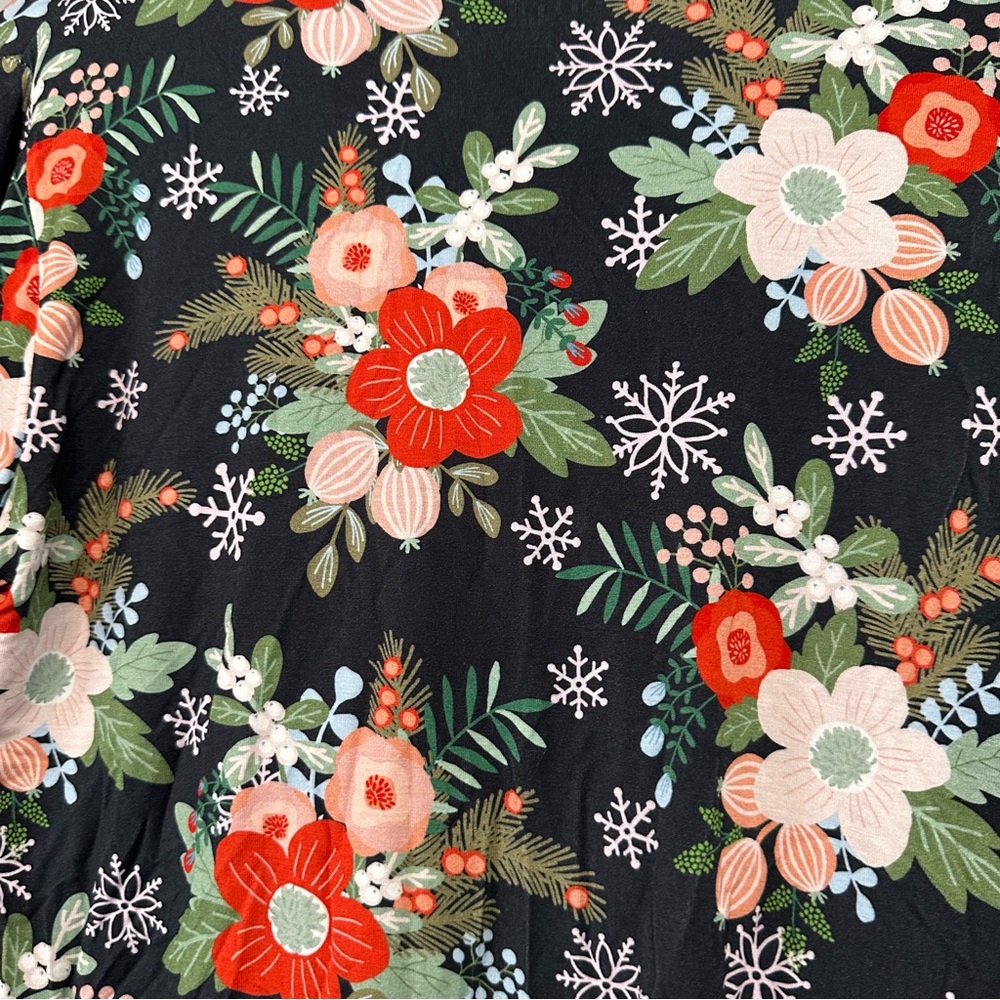 NEW Little Sleepies Poinsettia Floral Bamboo Pajama Top Small Long Sleeve - Picture 8 of 10